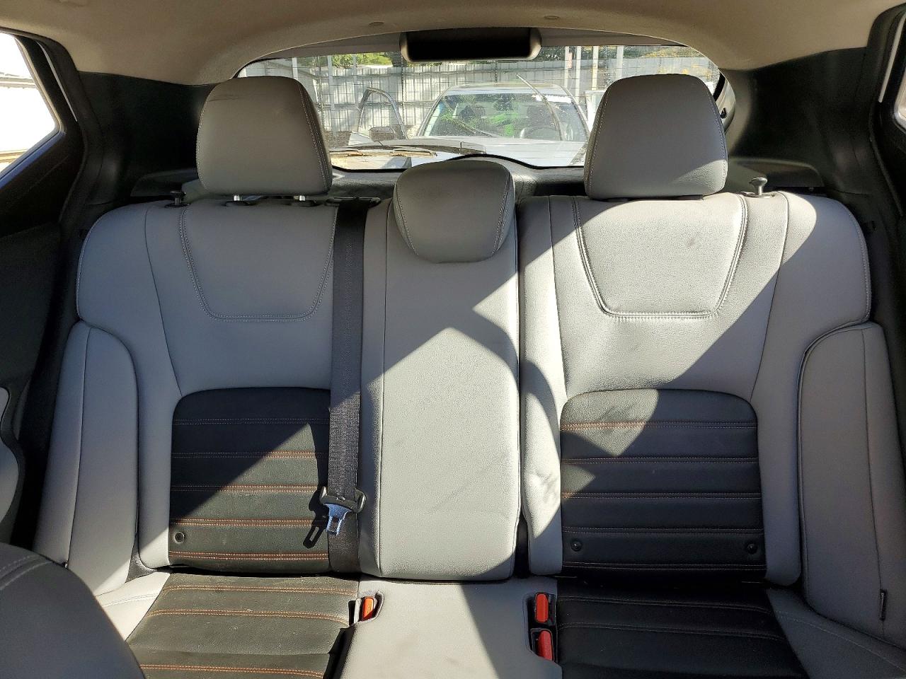 2023 NISSAN KICKS