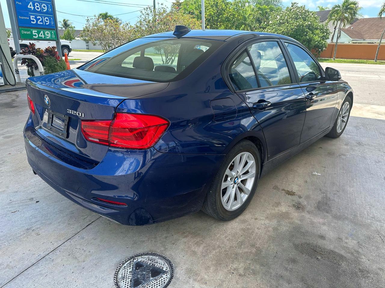 2018 BMW 3 SERIES
