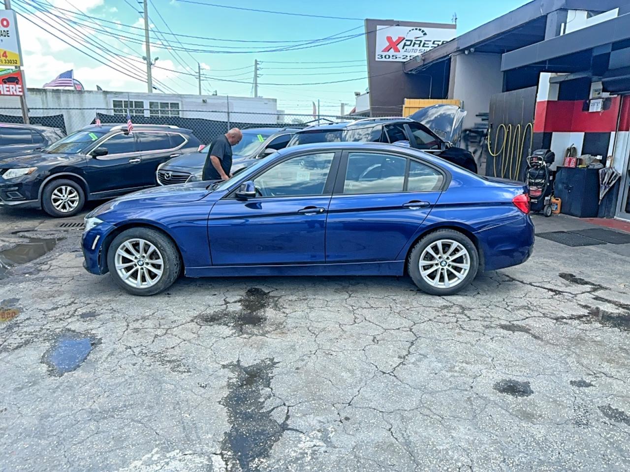 2018 BMW 3 SERIES