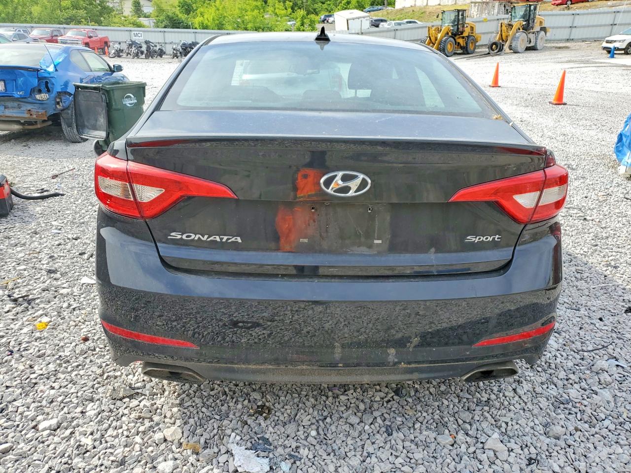 2016 HYUNDAI SONATA