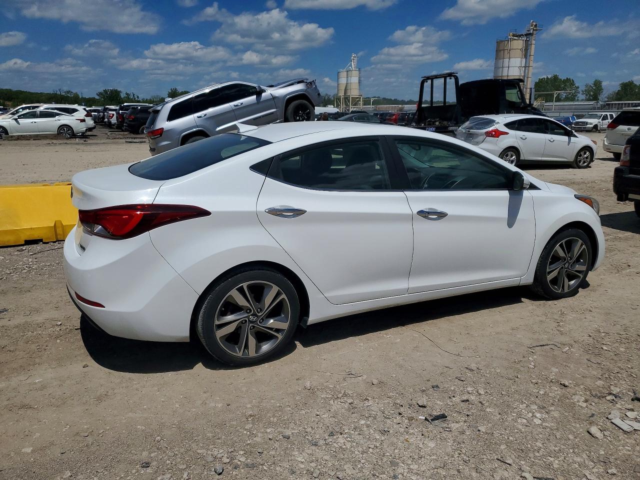 2014 HYUNDAI ELANTRA