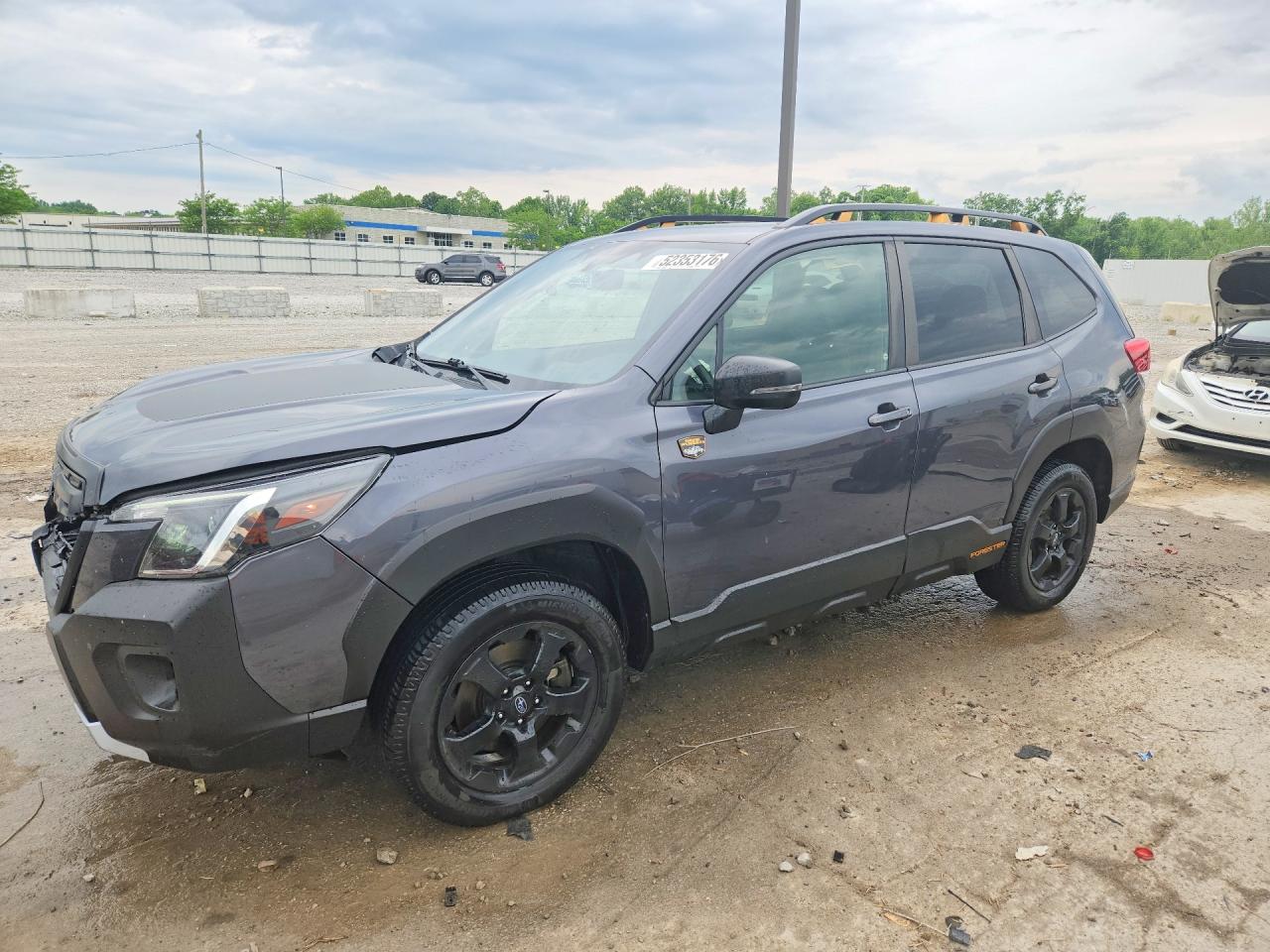2022 SUBARU FORESTER