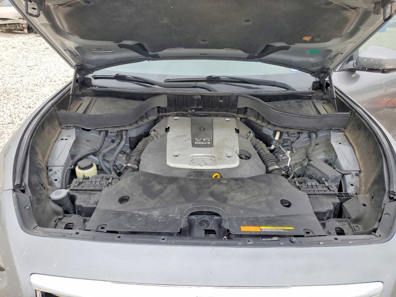 2015 INFINITI QX70
