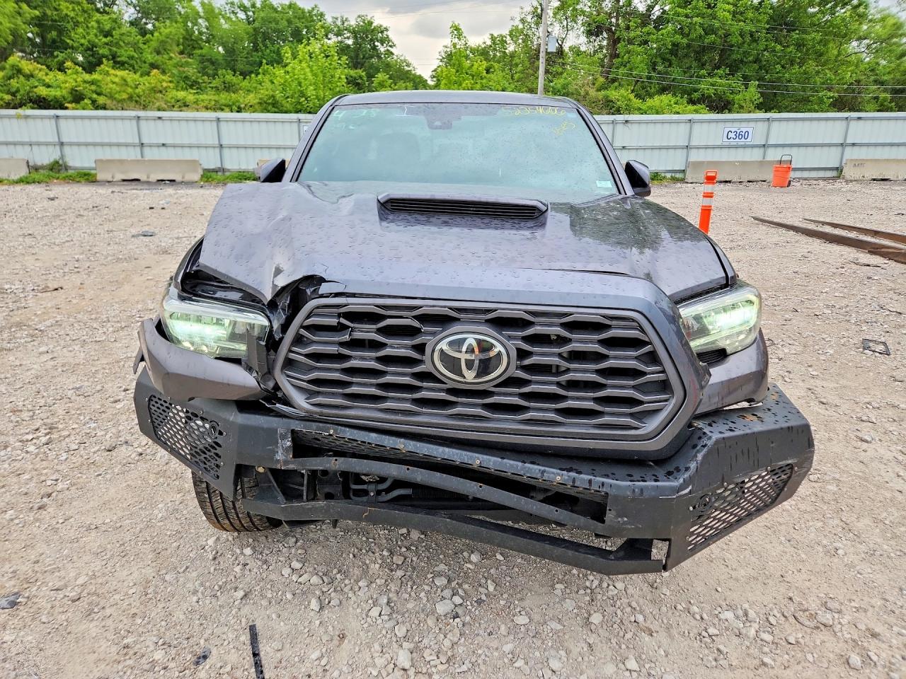2021 TOYOTA TACOMA