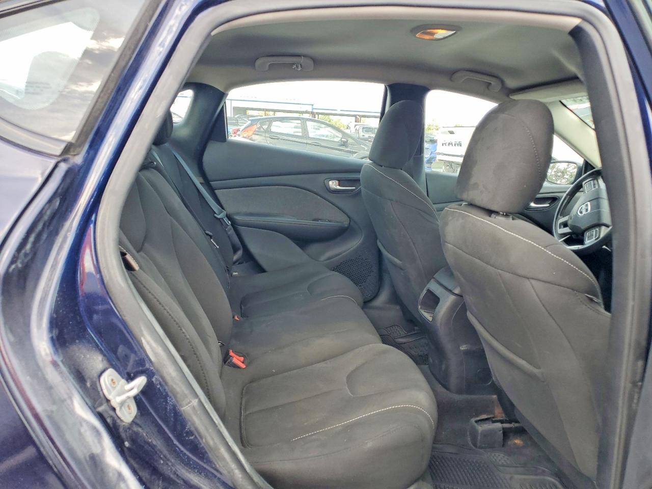 2013 DODGE DART