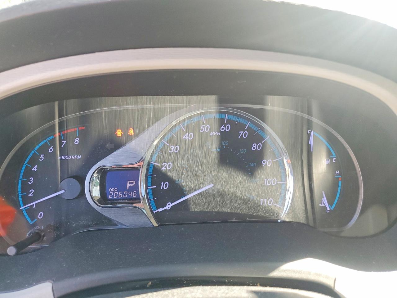 2012 TOYOTA SIENNA