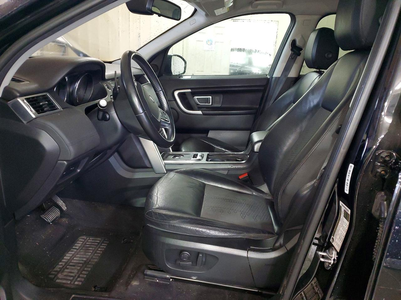2018 LAND ROVER DISCOVERY