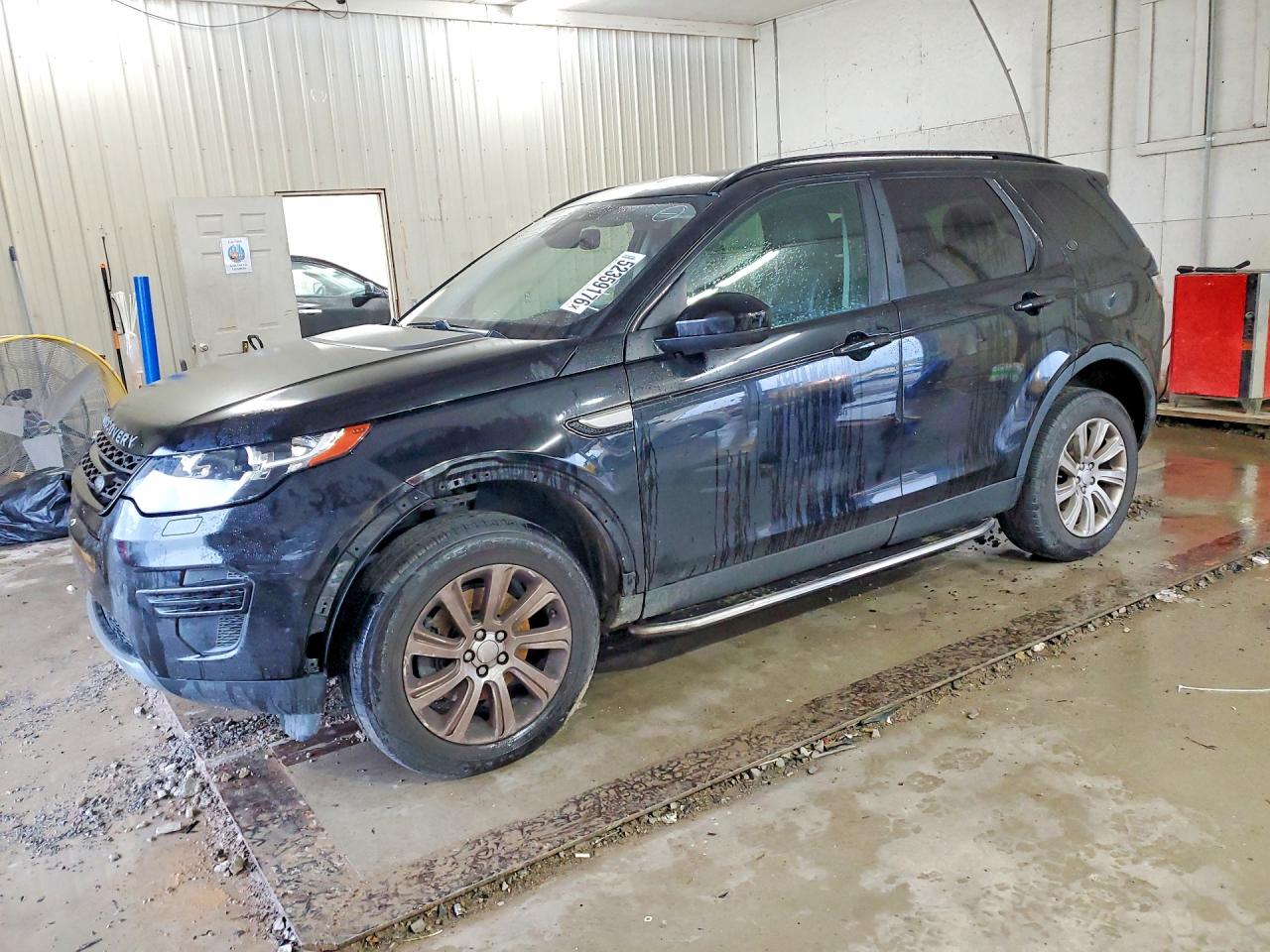 2018 LAND ROVER DISCOVERY