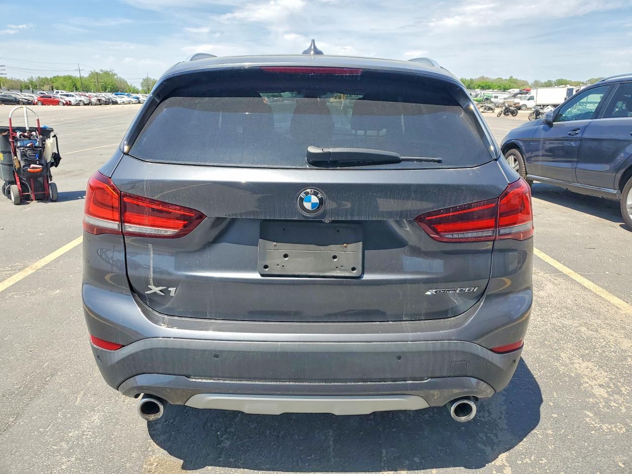2021 BMW X1
