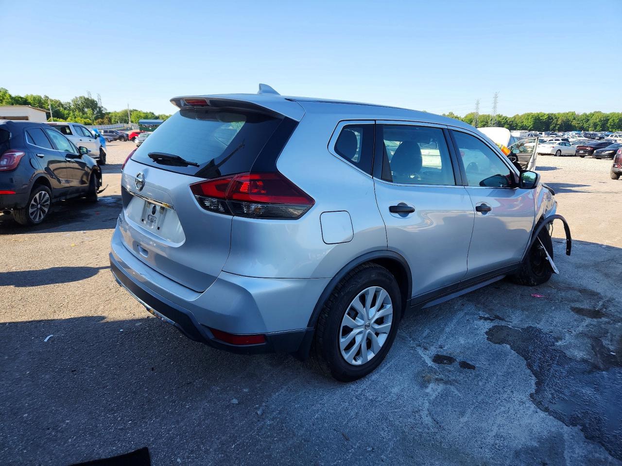 2018 NISSAN ROGUE