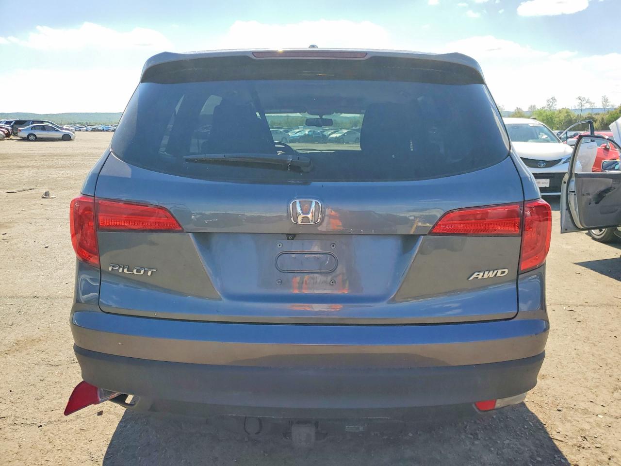 2017 HONDA PILOT