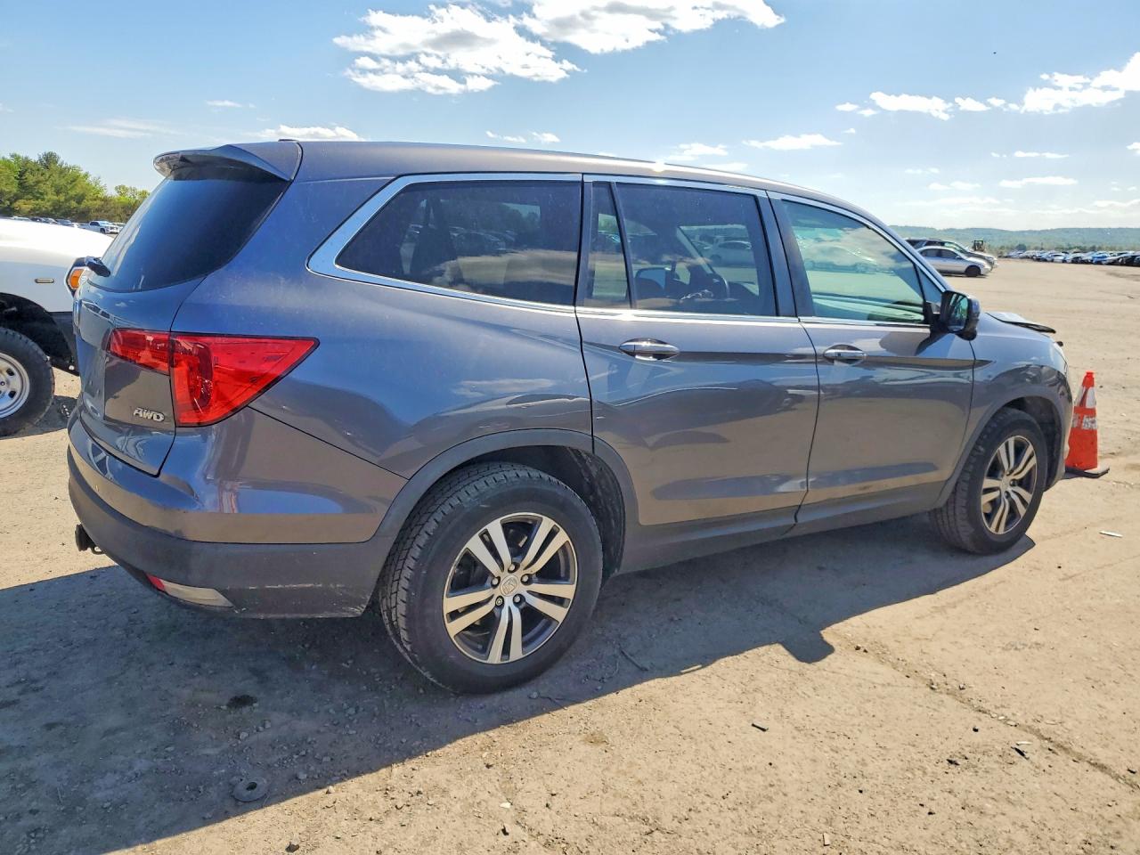 2017 HONDA PILOT