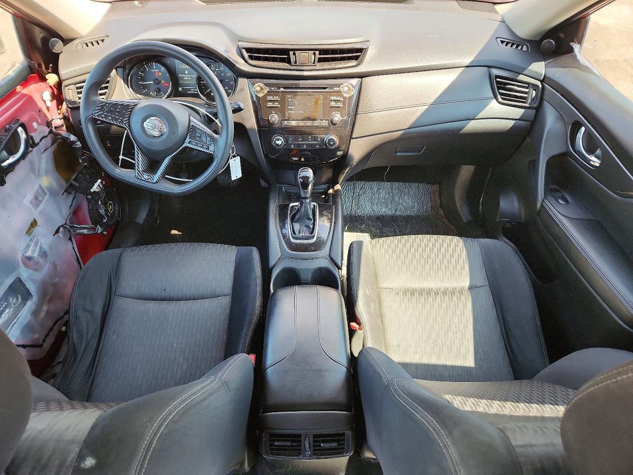 2017 NISSAN ROGUE