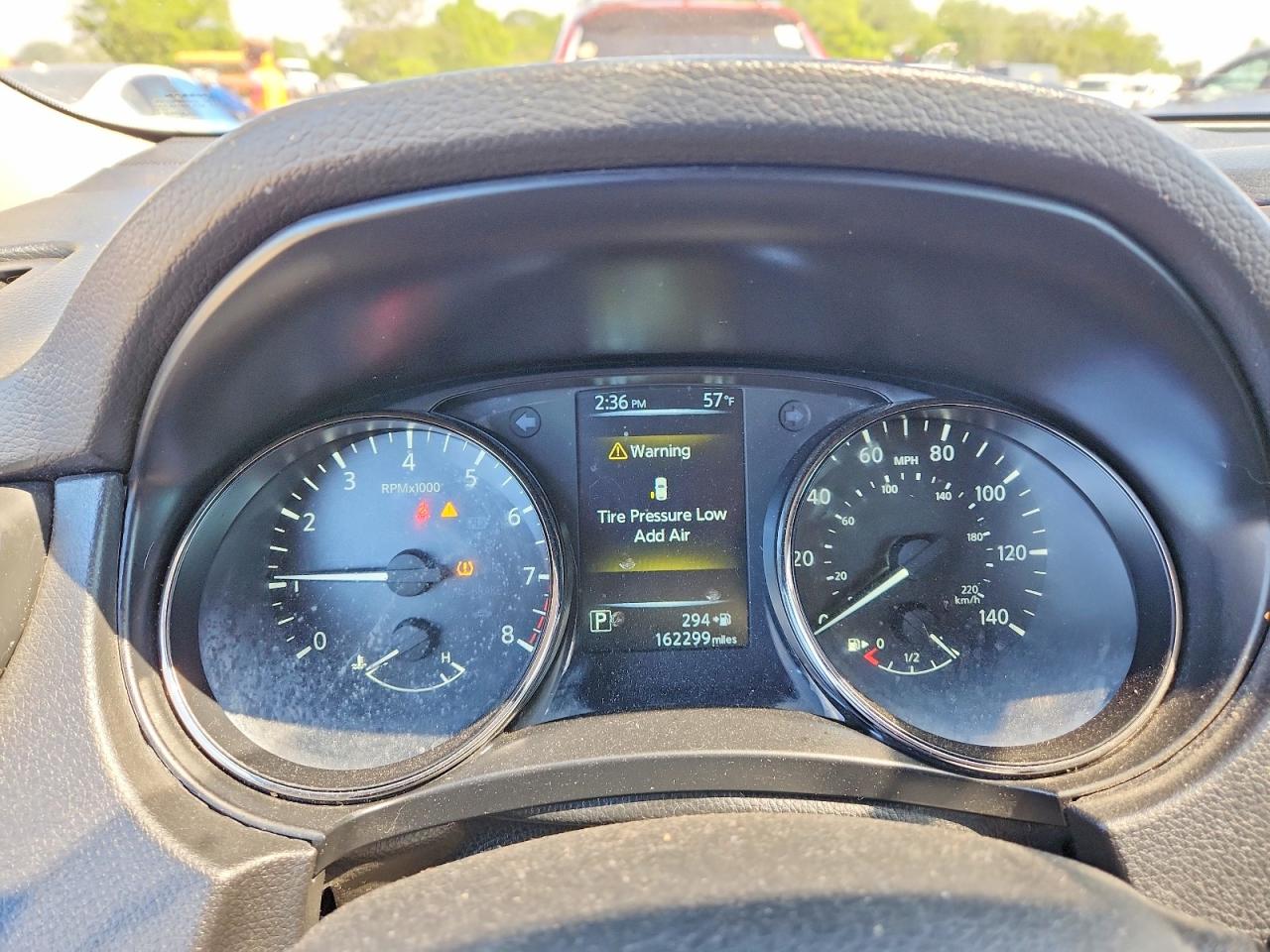 2017 NISSAN ROGUE