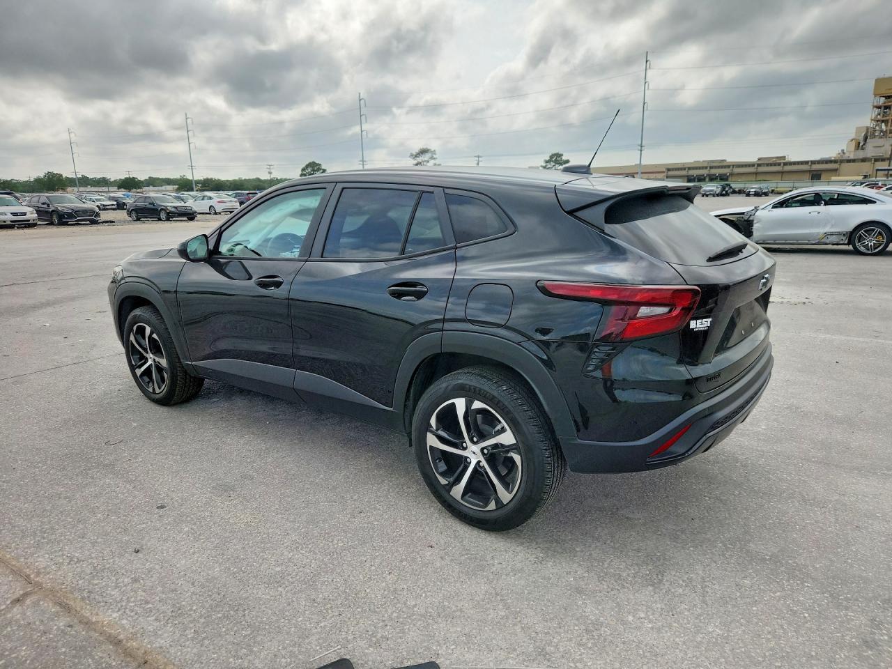 2025 CHEVROLET TRAX