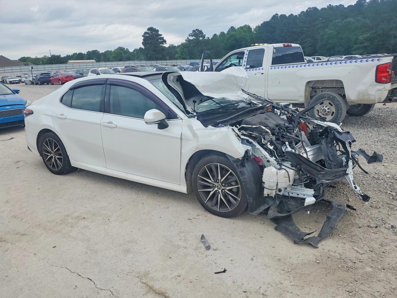 2021 TOYOTA CAMRY