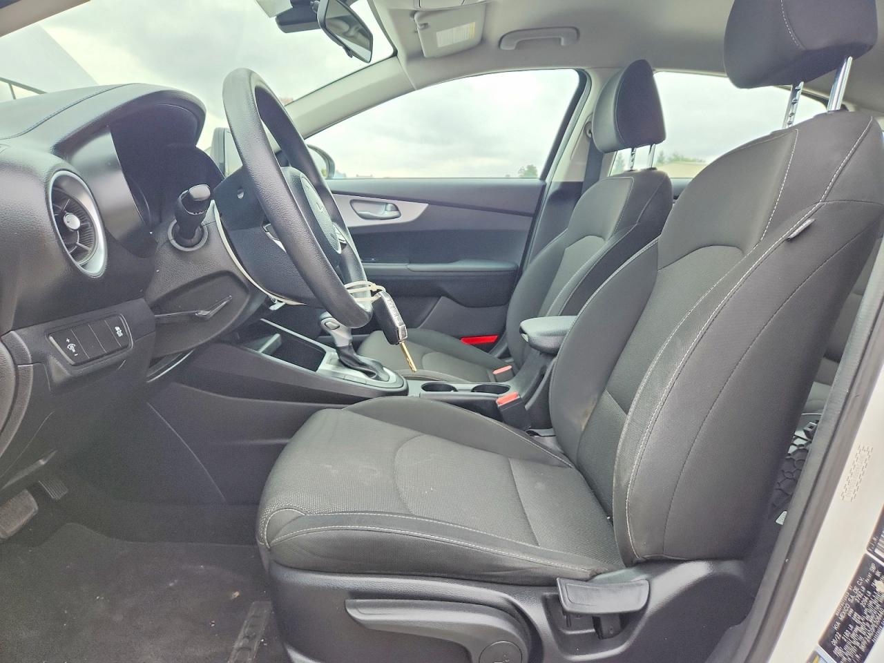 2023 KIA FORTE