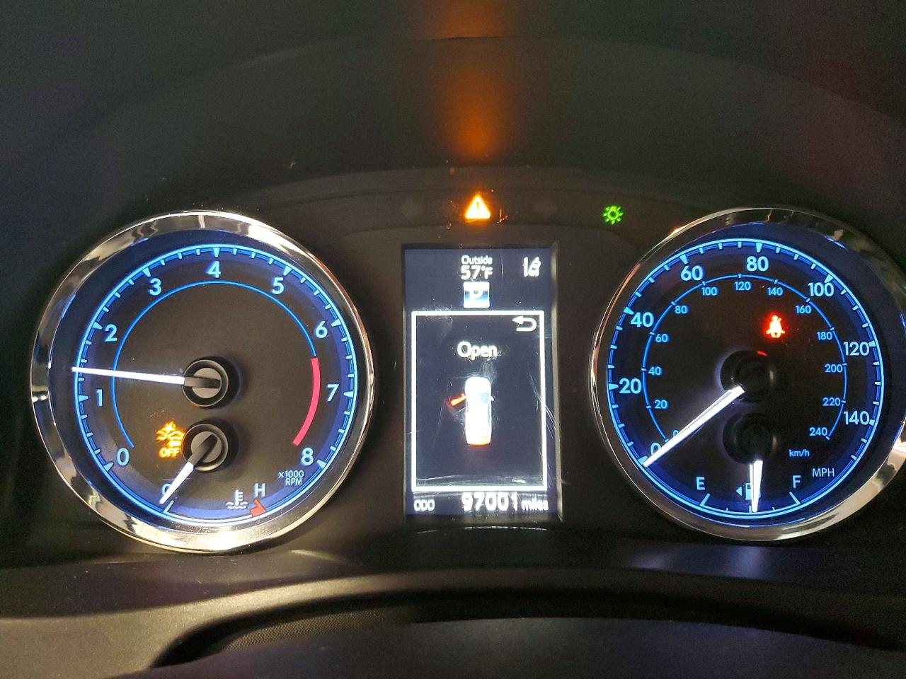 2017 TOYOTA COROLLA