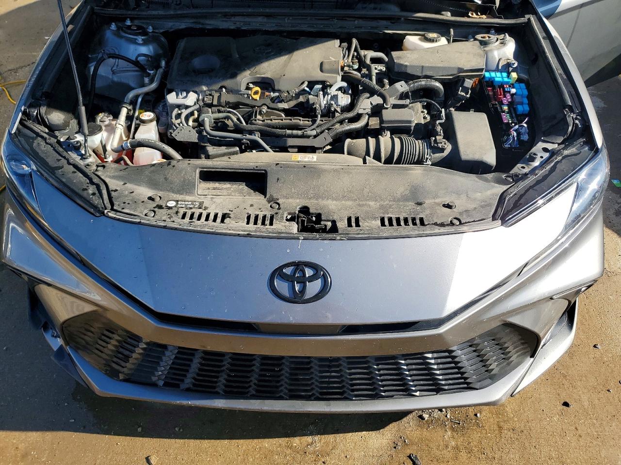 2025 TOYOTA CAMRY