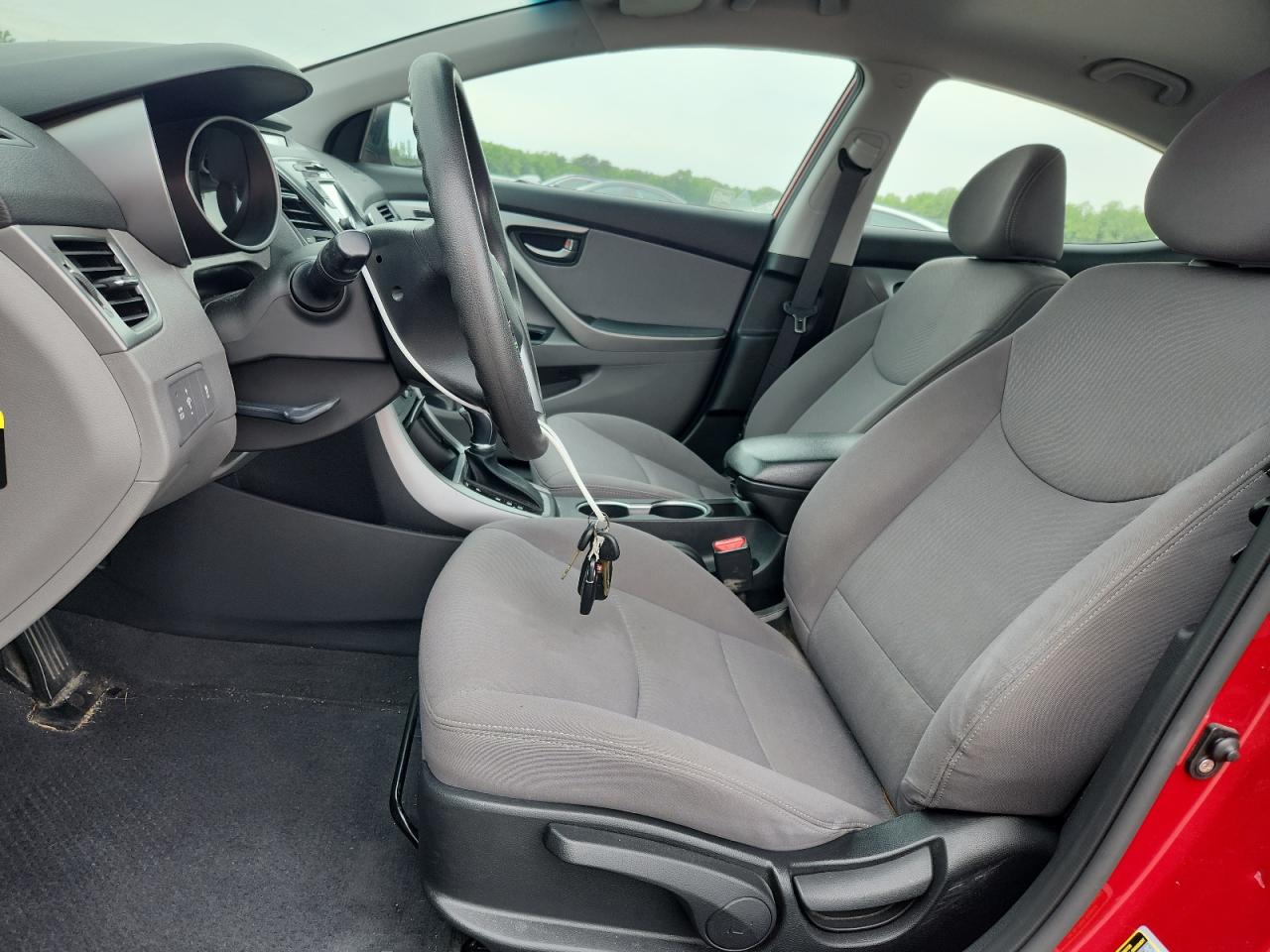 2016 HYUNDAI ELANTRA