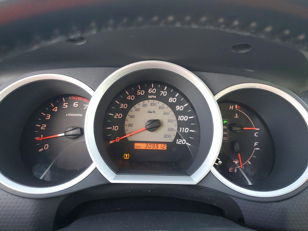 2006 TOYOTA TACOMA