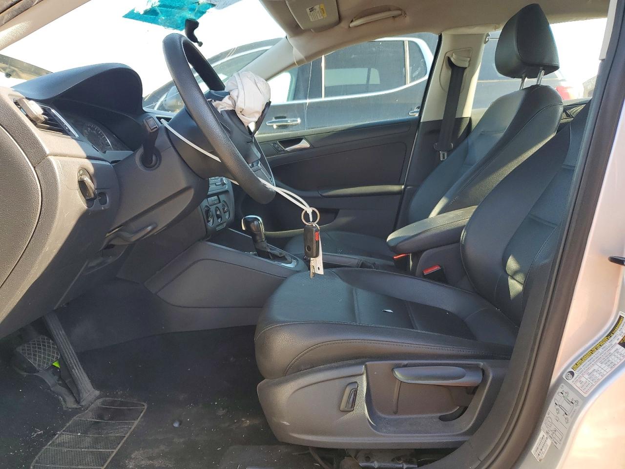 2014 VOLKSWAGEN JETTA
