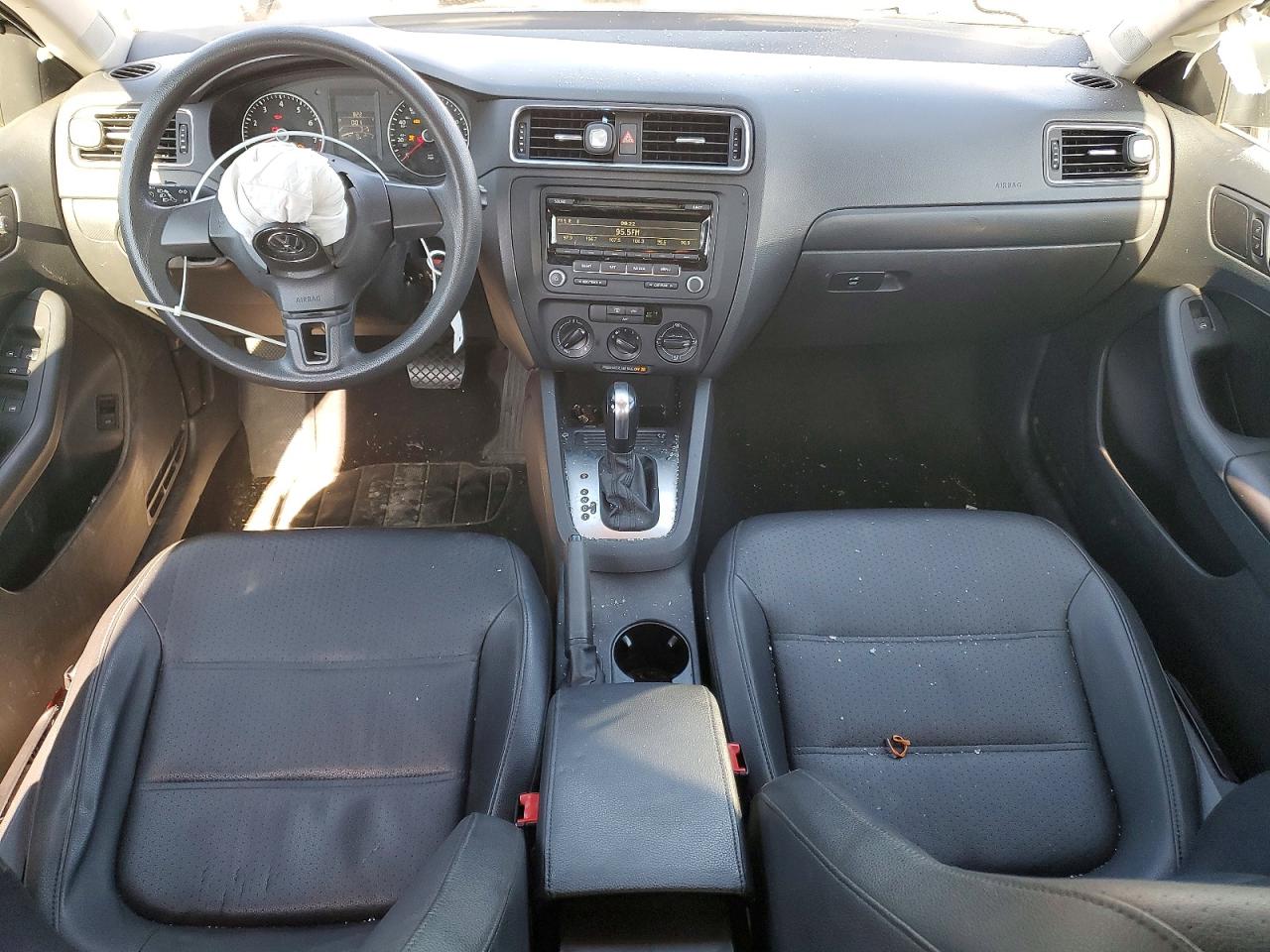 2014 VOLKSWAGEN JETTA