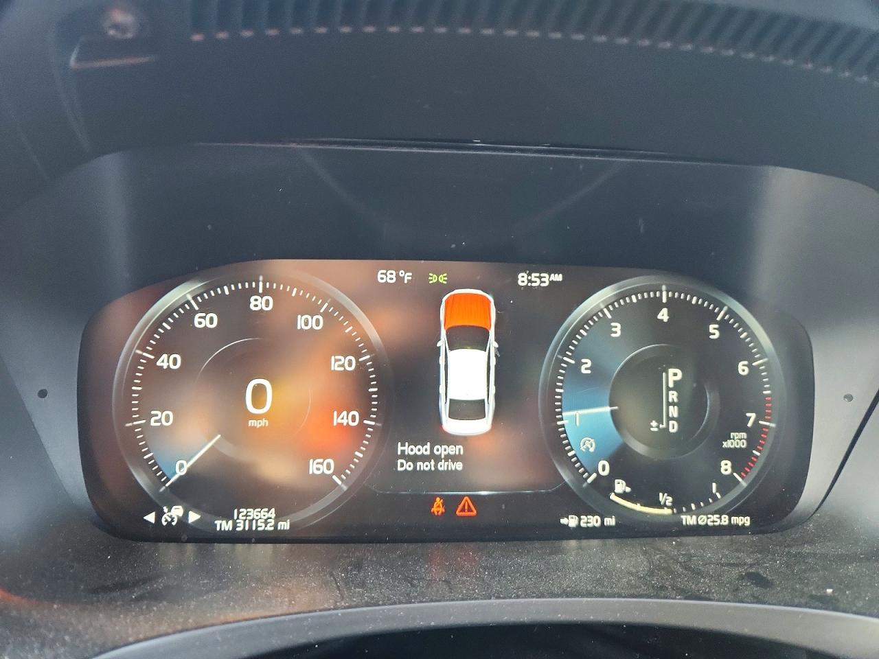 2017 VOLVO S90