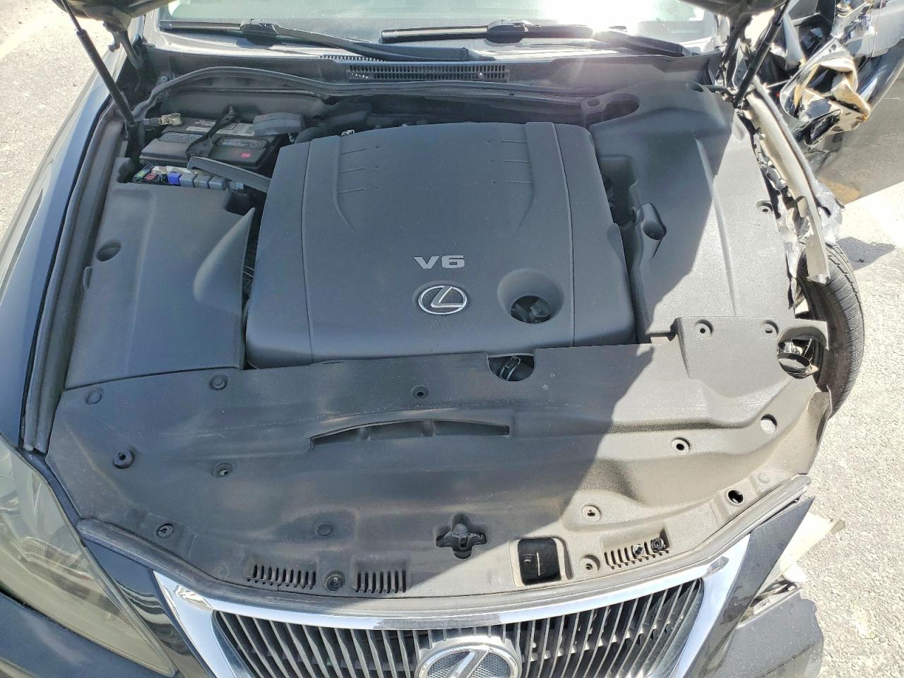 2010 LEXUS IS