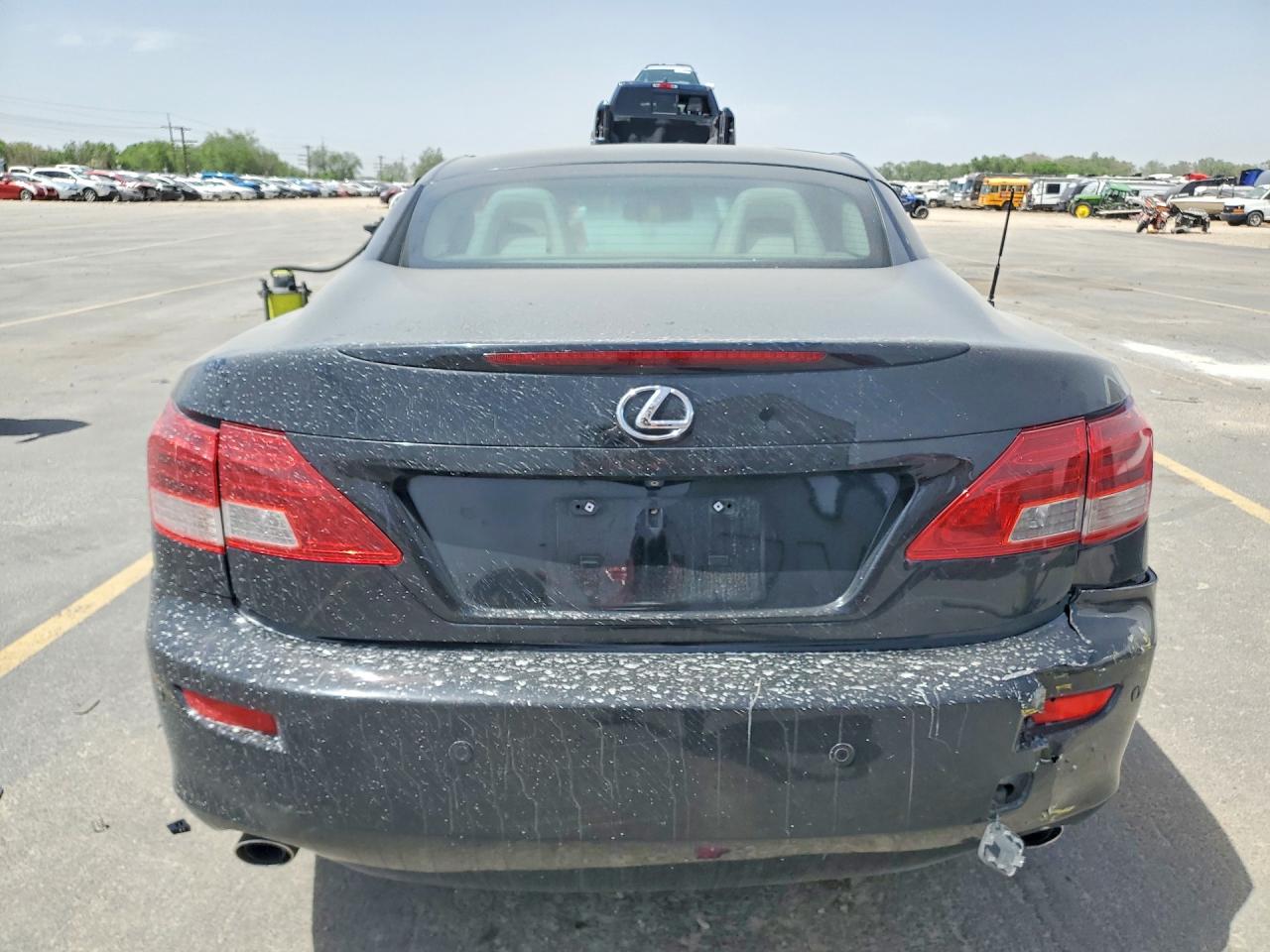 2010 LEXUS IS
