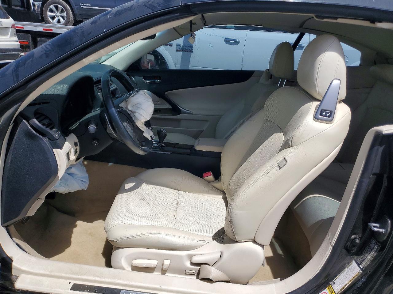 2010 LEXUS IS