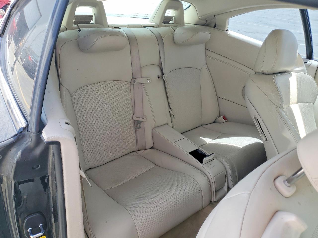 2010 LEXUS IS