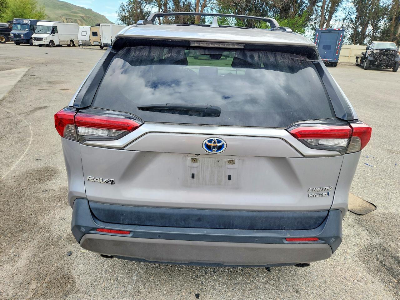 2020 TOYOTA RAV4
