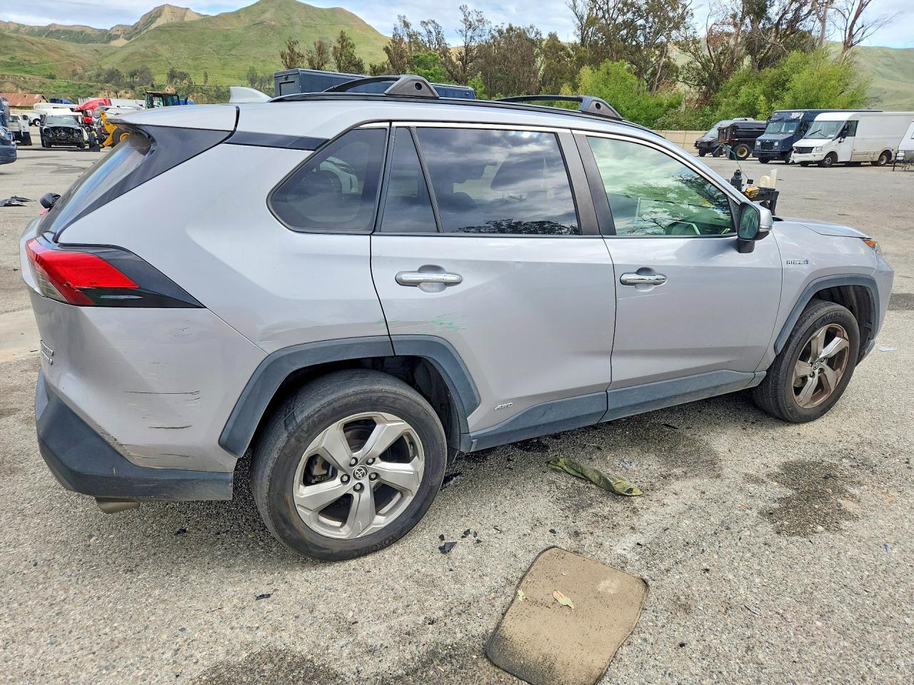 2020 TOYOTA RAV4