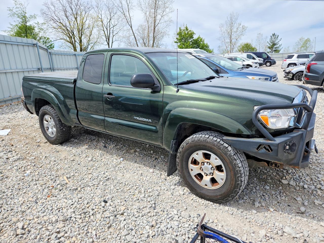 2012 TOYOTA TACOMA