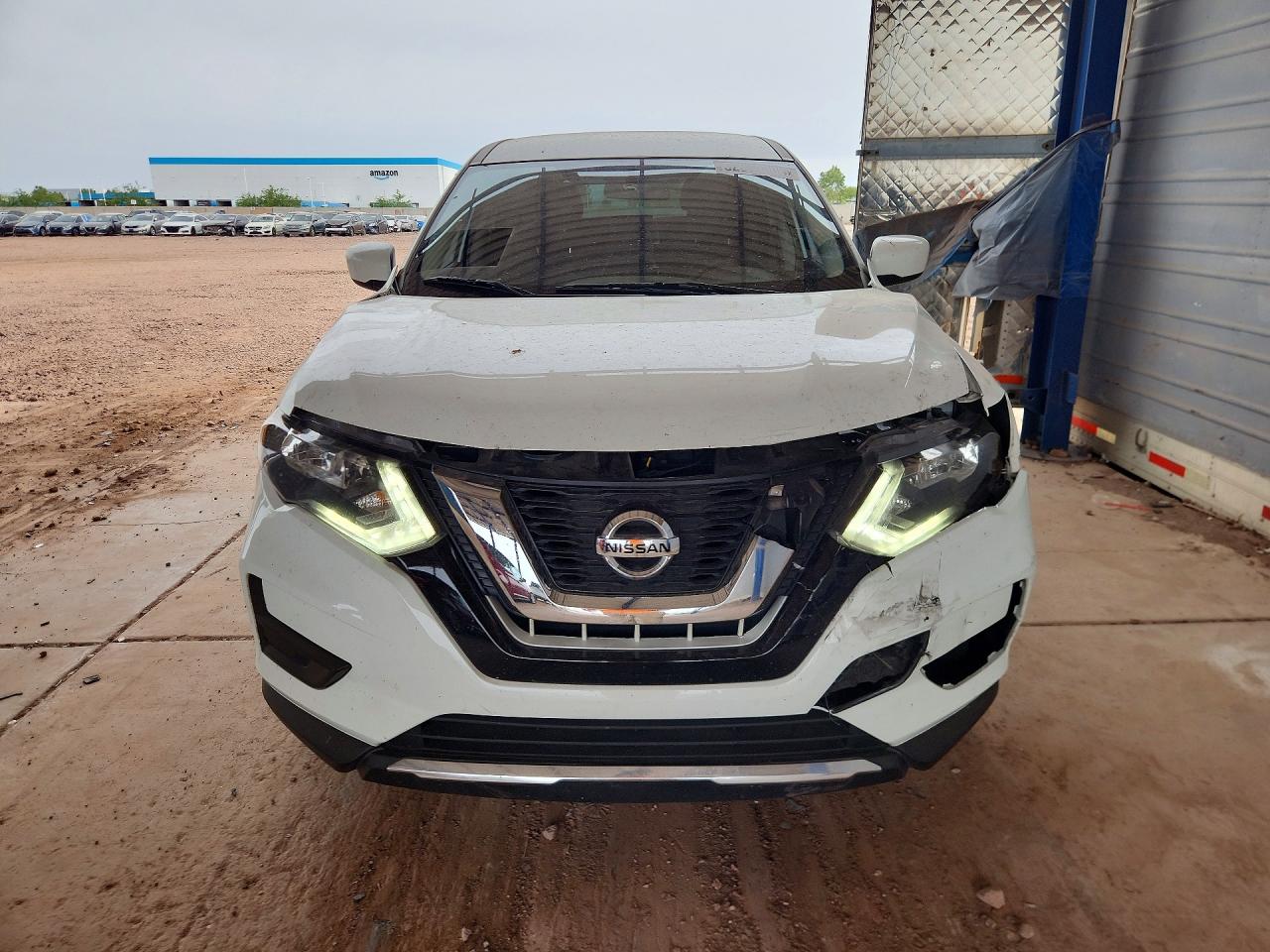 2017 NISSAN ROGUE