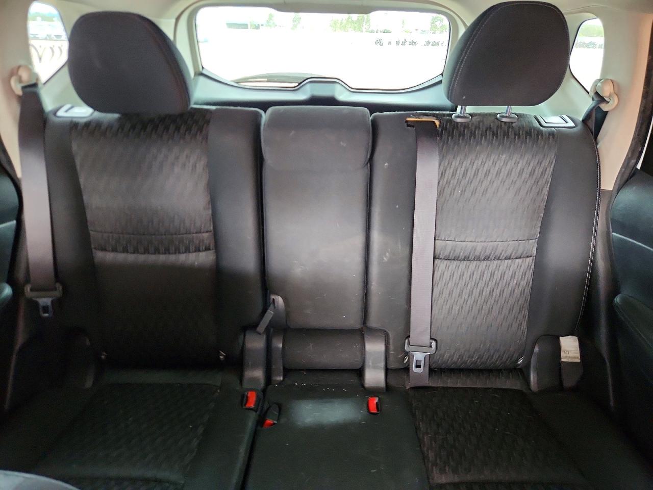 2017 NISSAN ROGUE