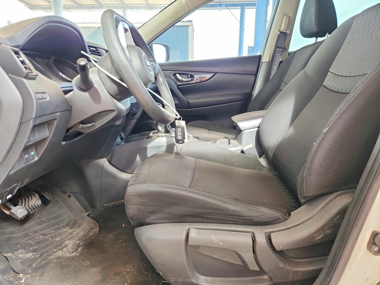 2017 NISSAN ROGUE