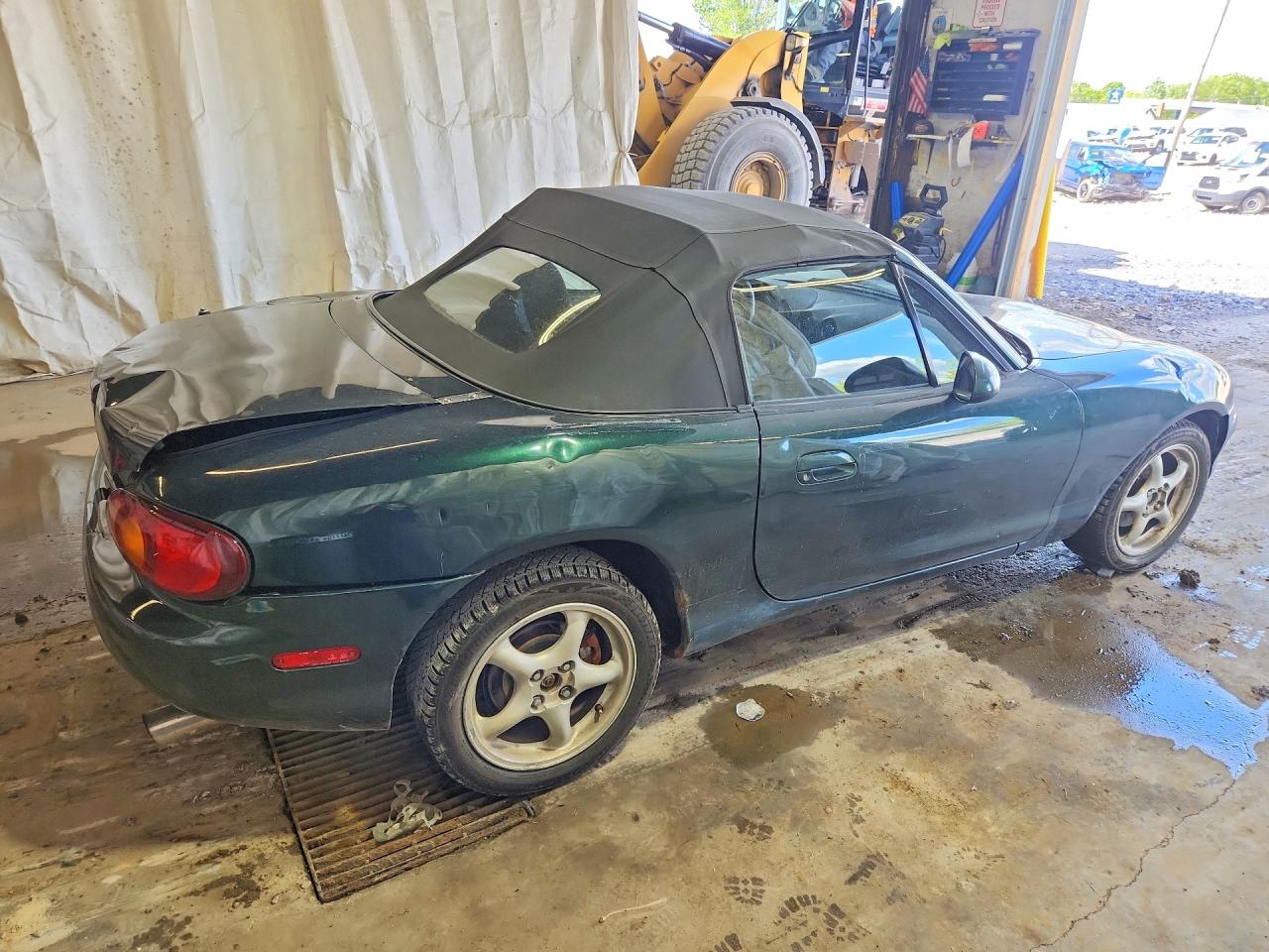 2000 MAZDA MX5