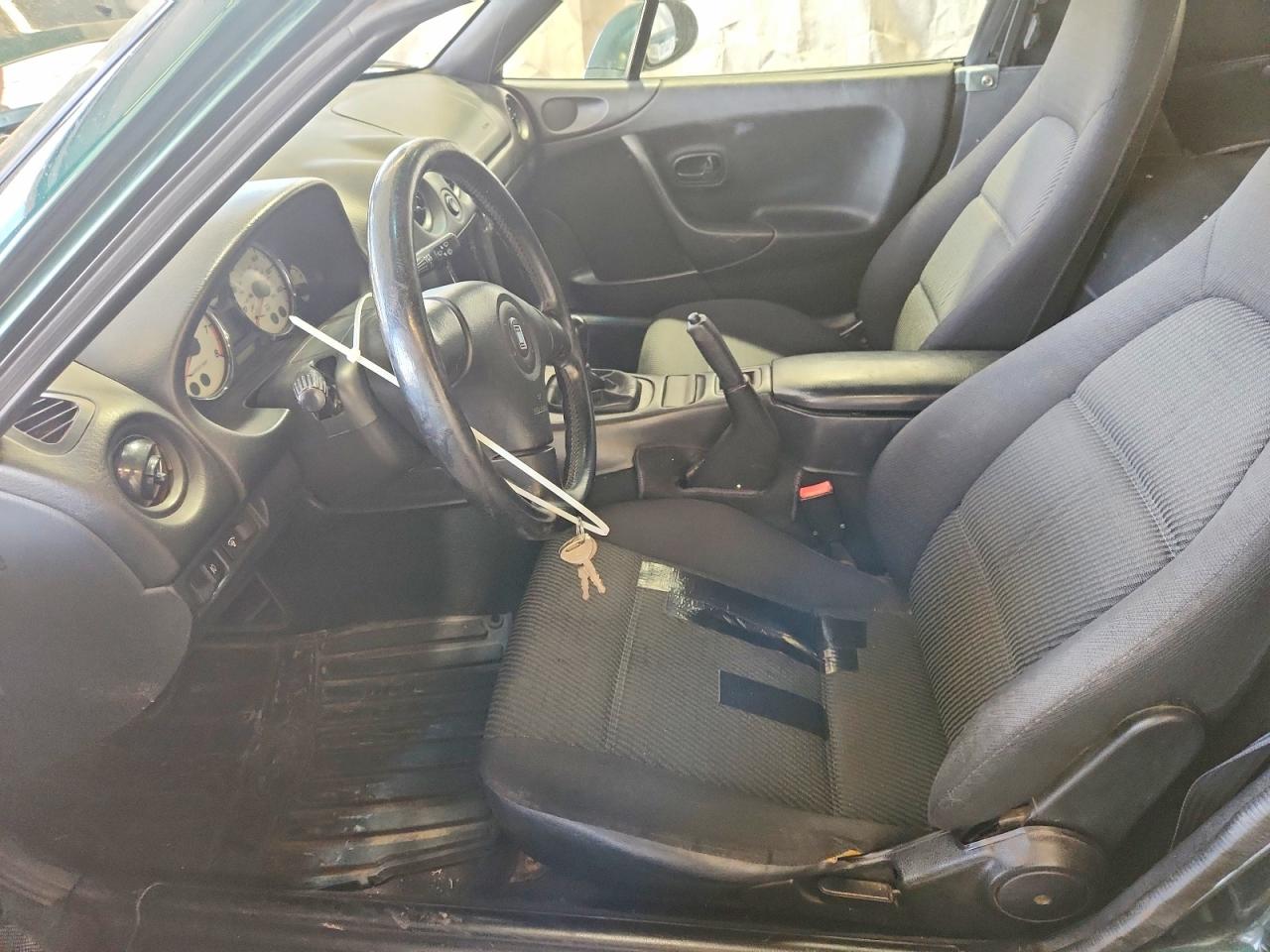 2000 MAZDA MX5