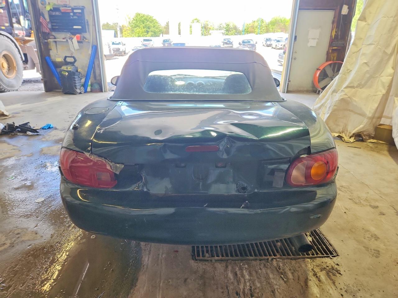 2000 MAZDA MX5