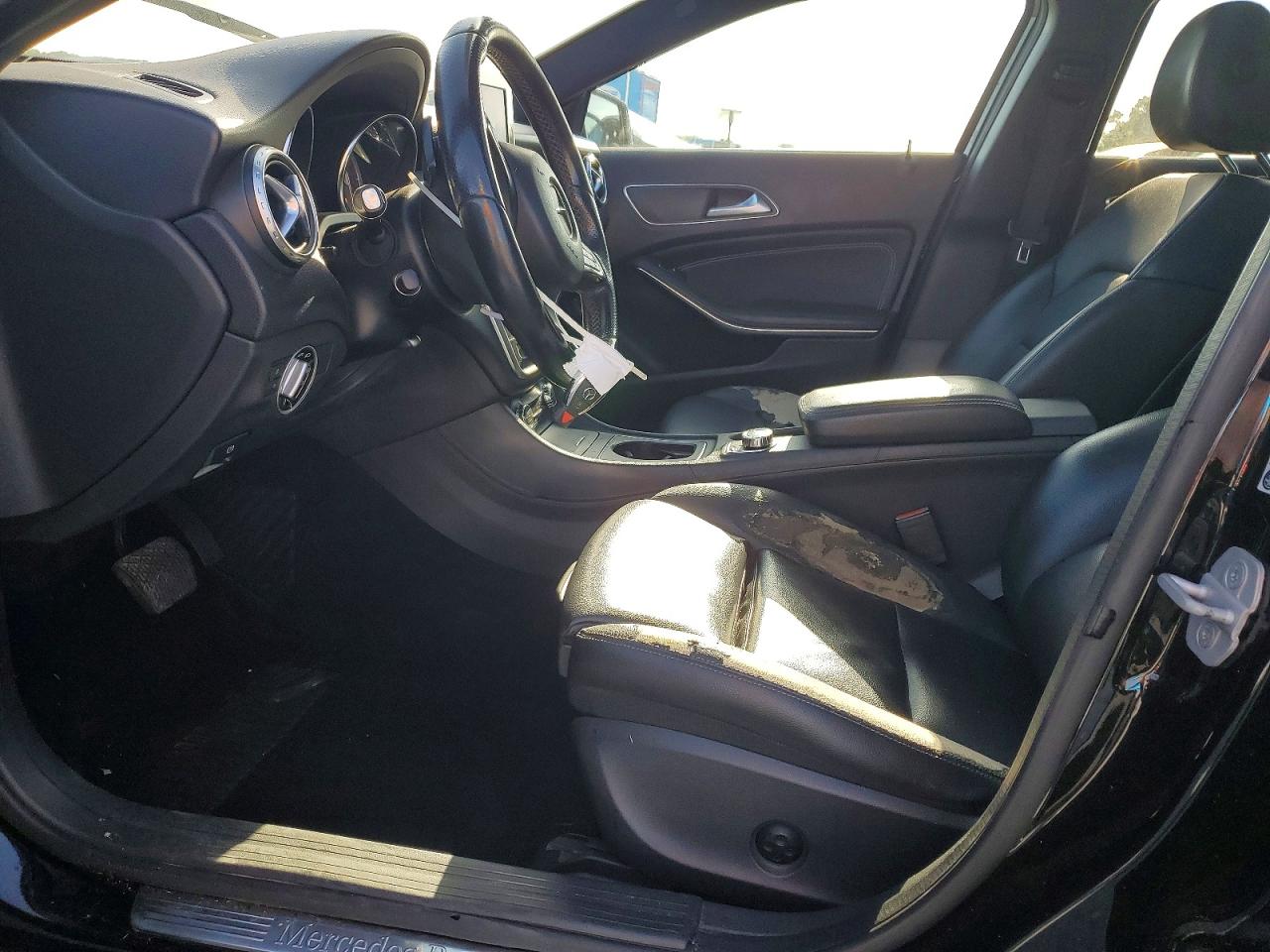 2016 MERCEDES-BENZ GLA-CLASS