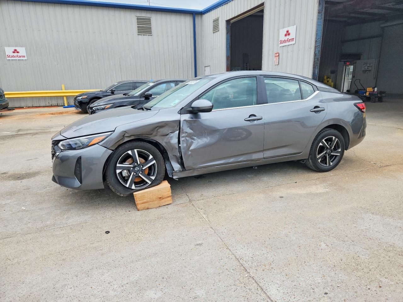 2024 NISSAN SENTRA