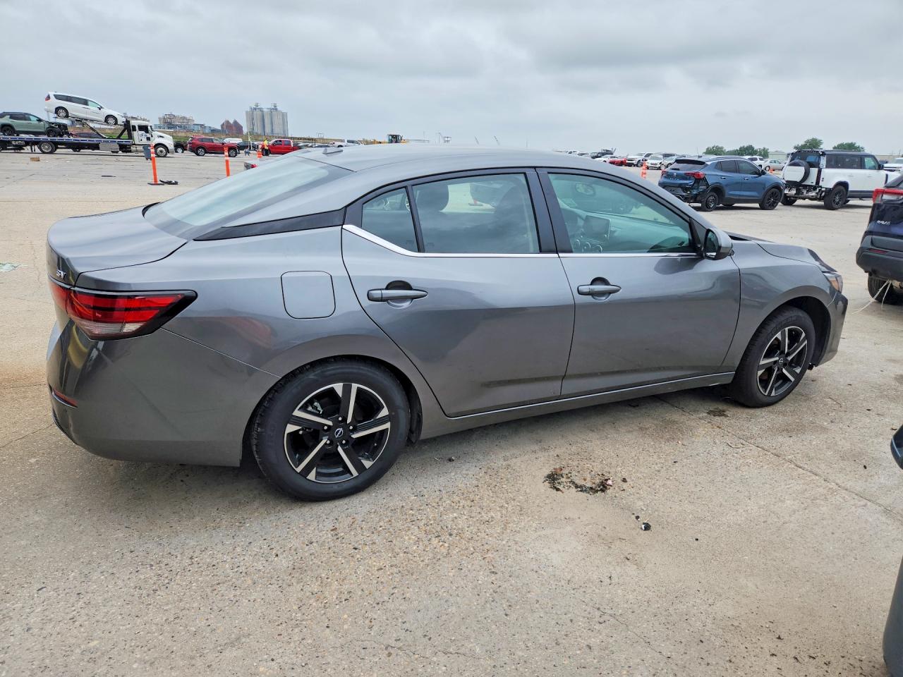 2024 NISSAN SENTRA