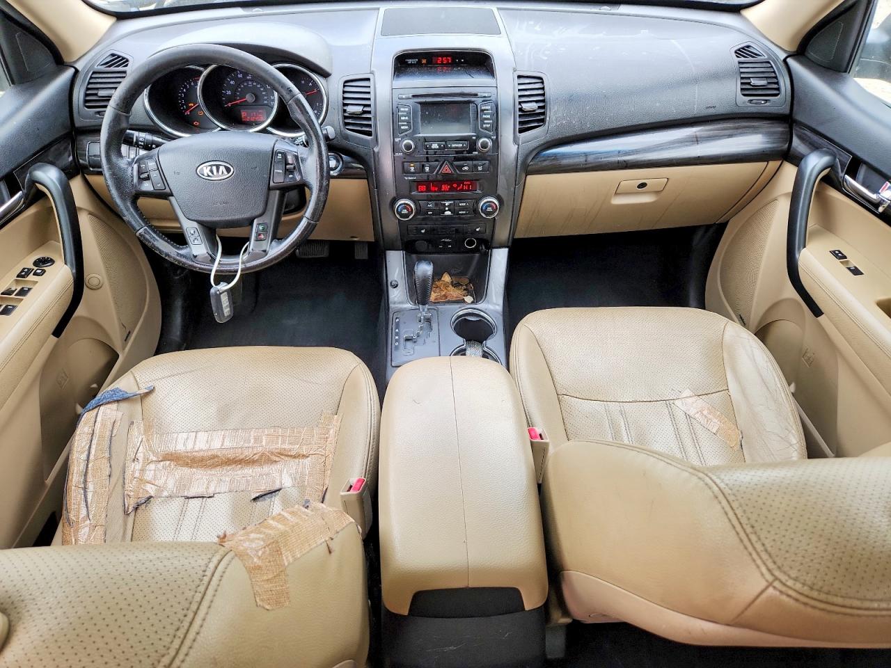 2013 KIA SORENTO