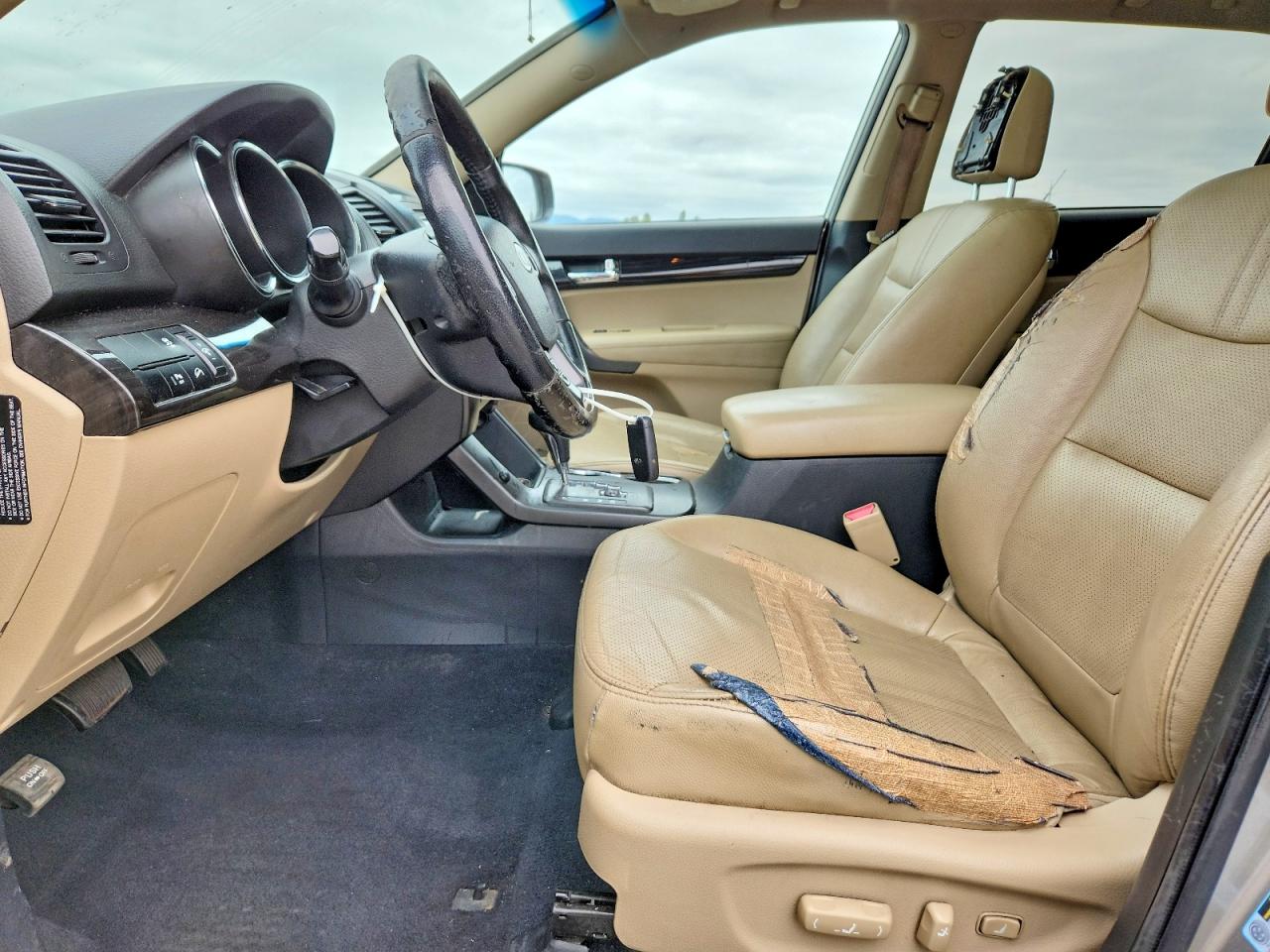 2013 KIA SORENTO
