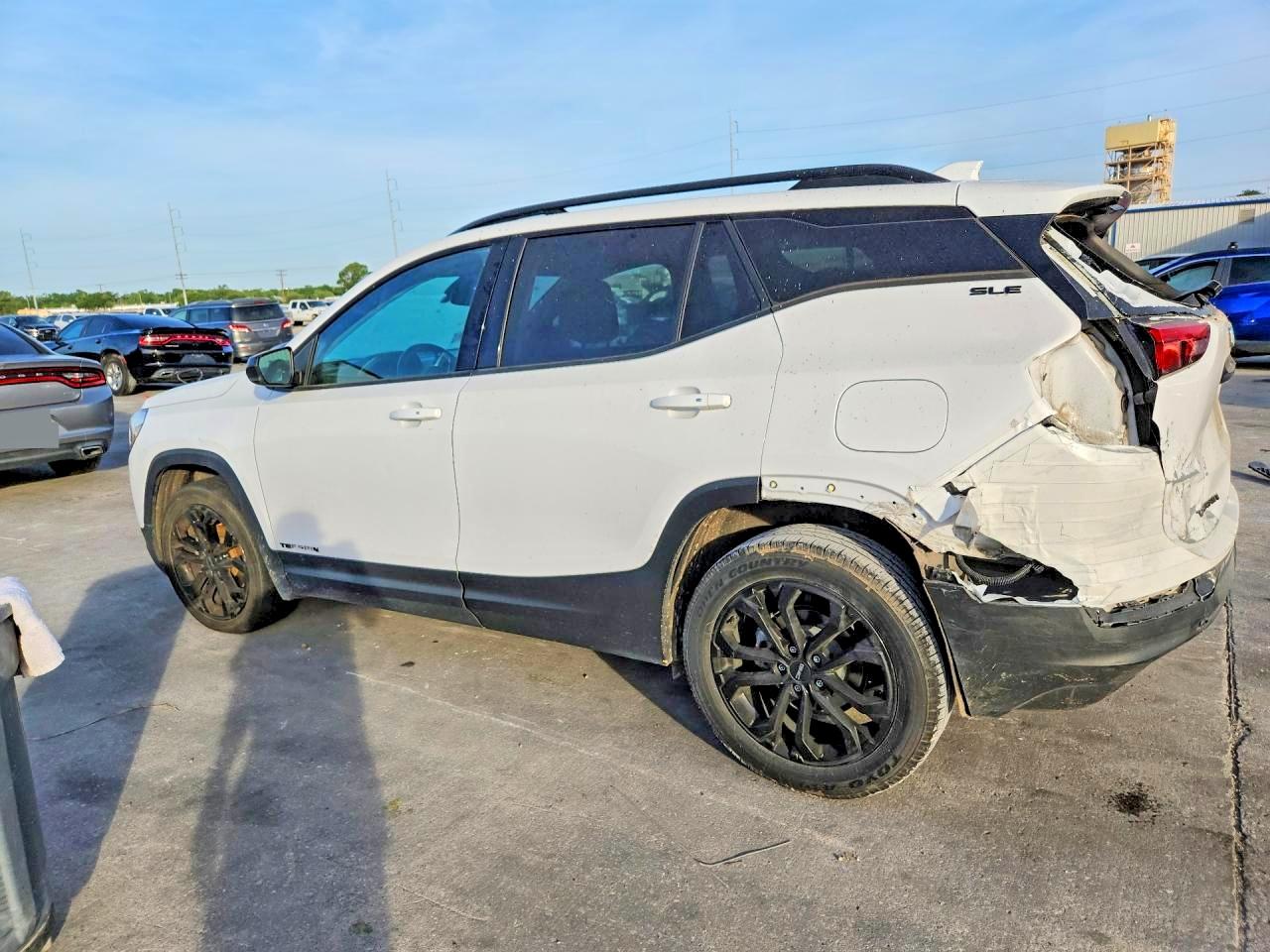2021 GMC TERRAIN