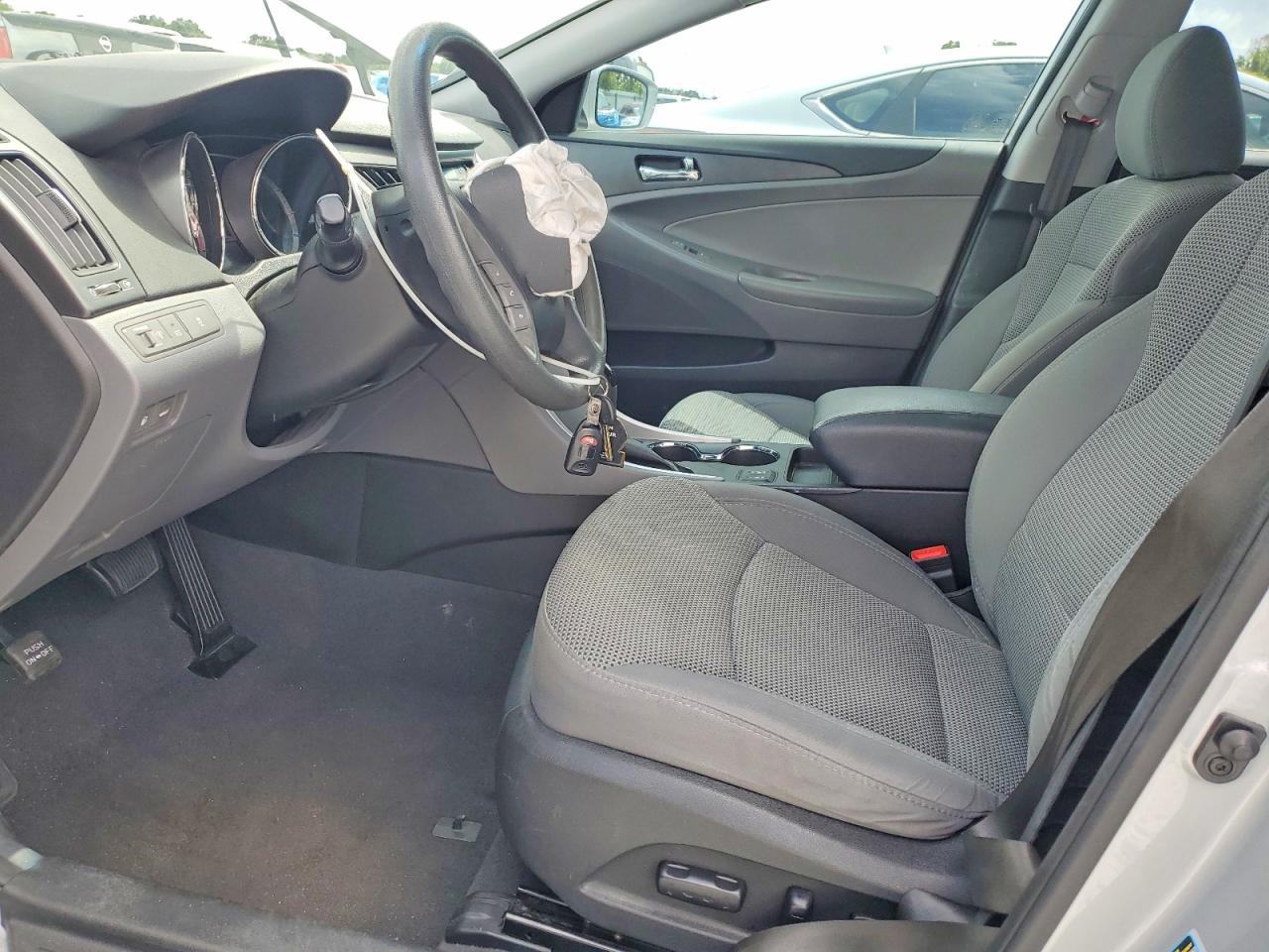 2014 HYUNDAI SONATA