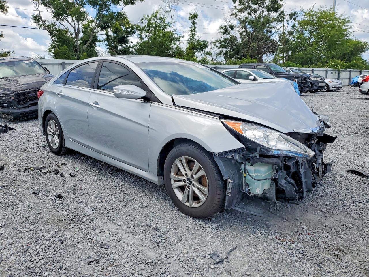 2014 HYUNDAI SONATA