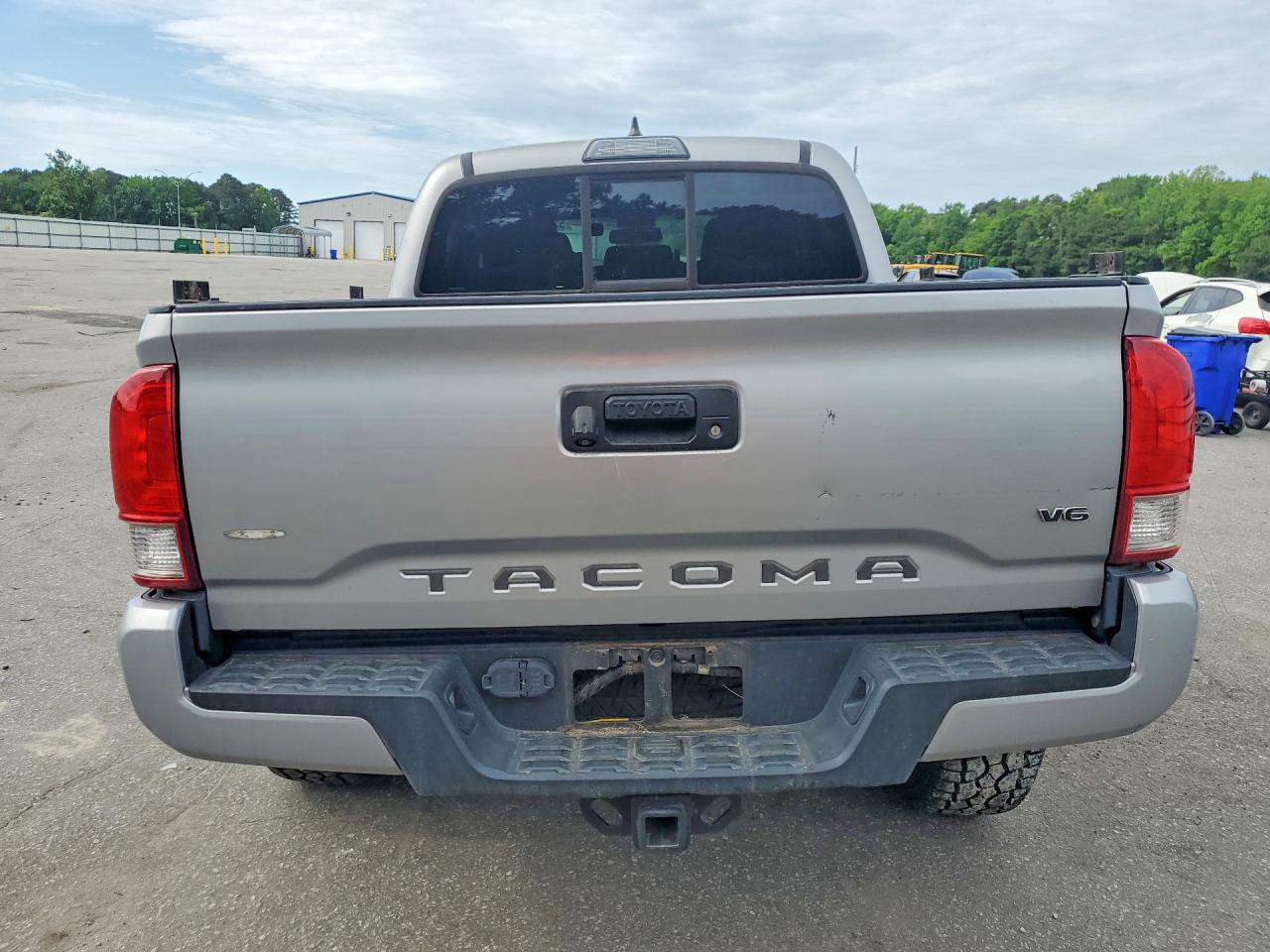 2016 TOYOTA TACOMA TRD